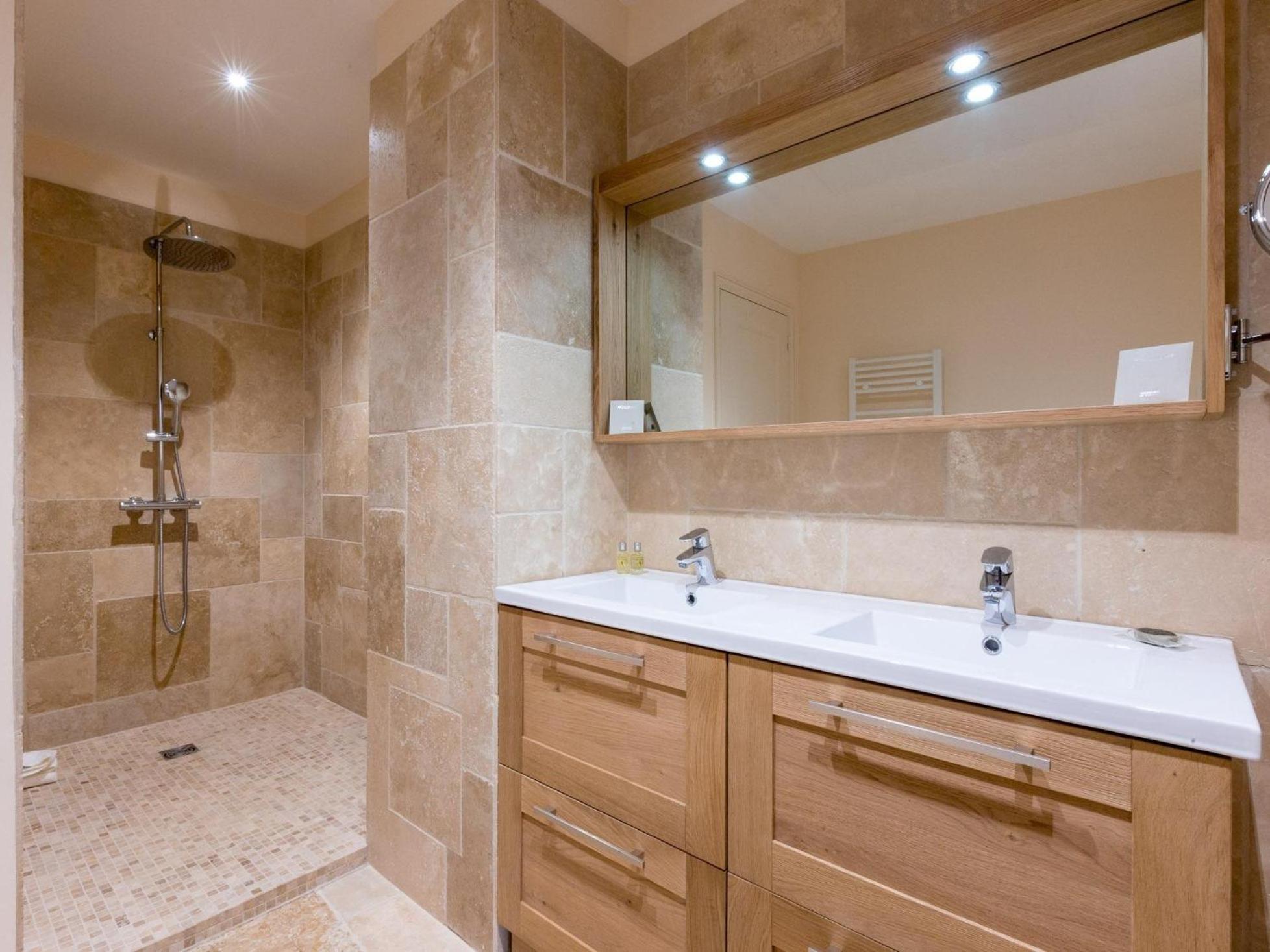 Le Cara Omael 2D Apartment Beaune  Cameră foto